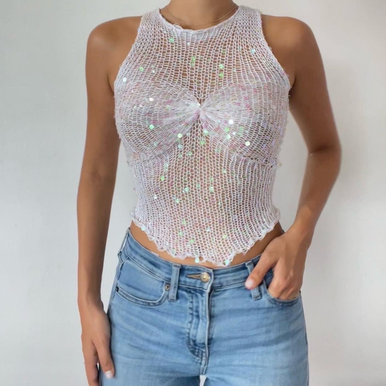 U-neck tank top (13 colors available)